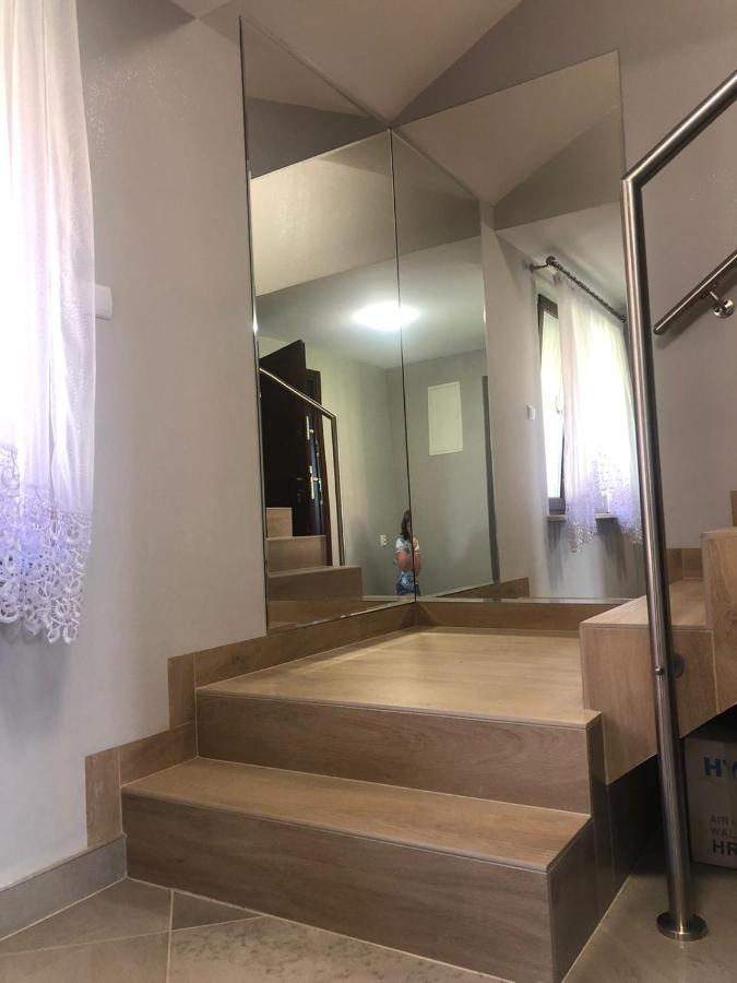 Apartamenty U Maksa Krzywcza المظهر الخارجي الصورة