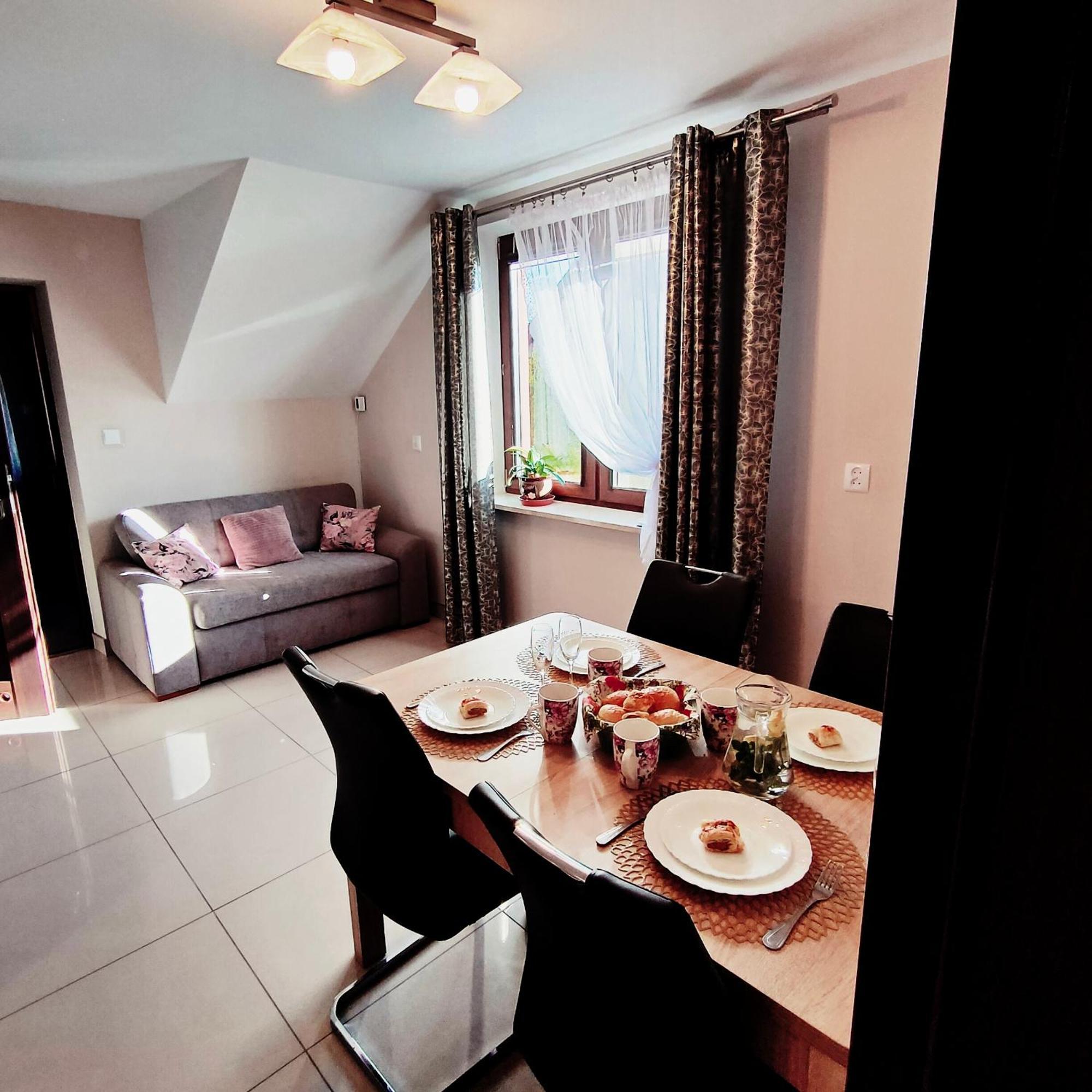 Apartamenty U Maksa Krzywcza المظهر الخارجي الصورة