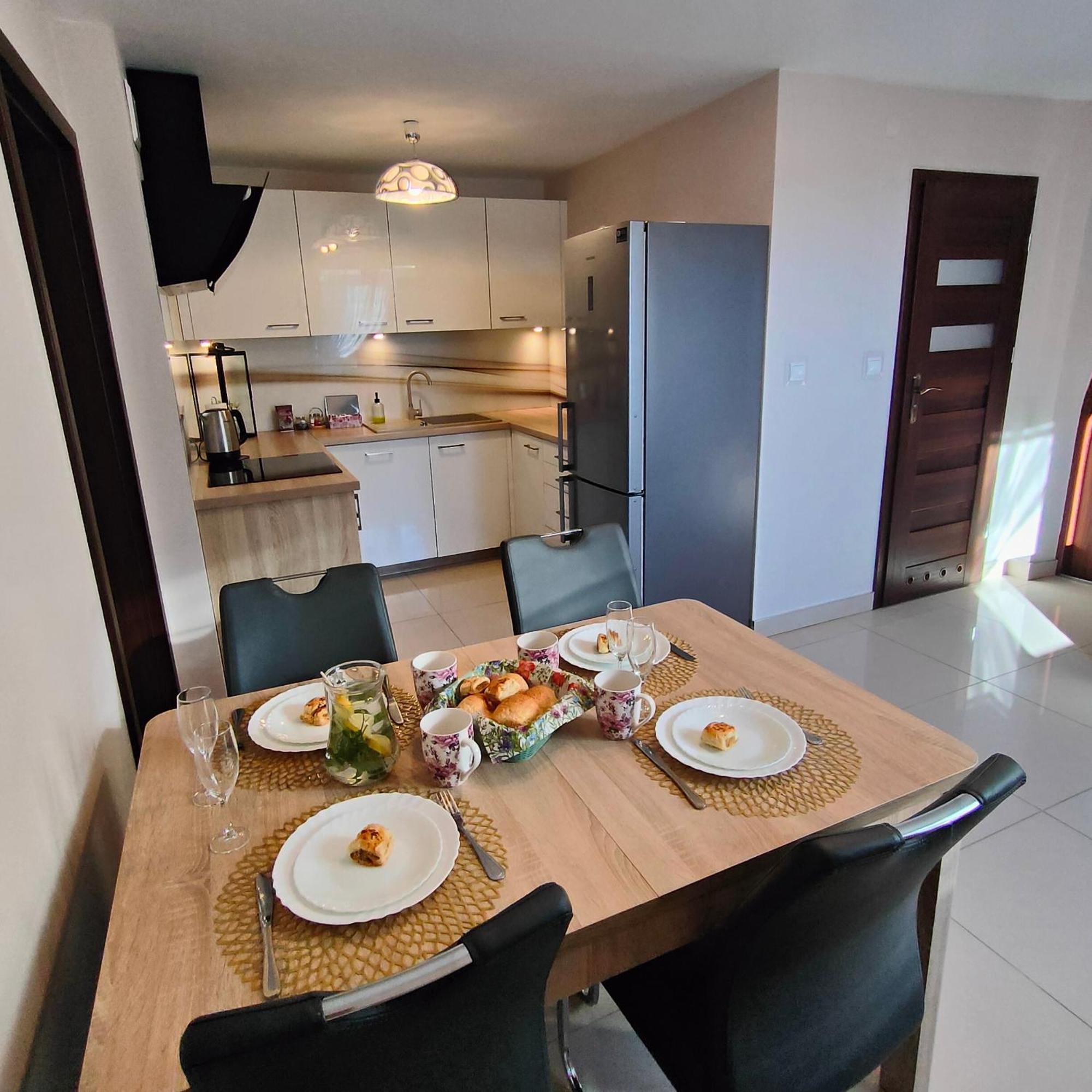 Apartamenty U Maksa Krzywcza المظهر الخارجي الصورة